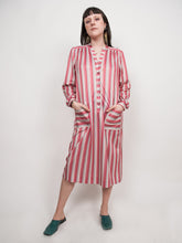 Load image into Gallery viewer, Pink vertical striped pink dress (M-L)
