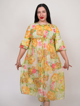 Load image into Gallery viewer, Button-up floral spring colored dress (L)
