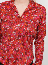 Load image into Gallery viewer, 70s red floral button-up (S)
