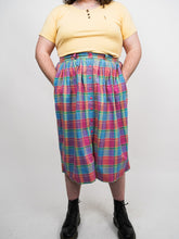 Load image into Gallery viewer, Rainbow plaid skirt (2X-3X)
